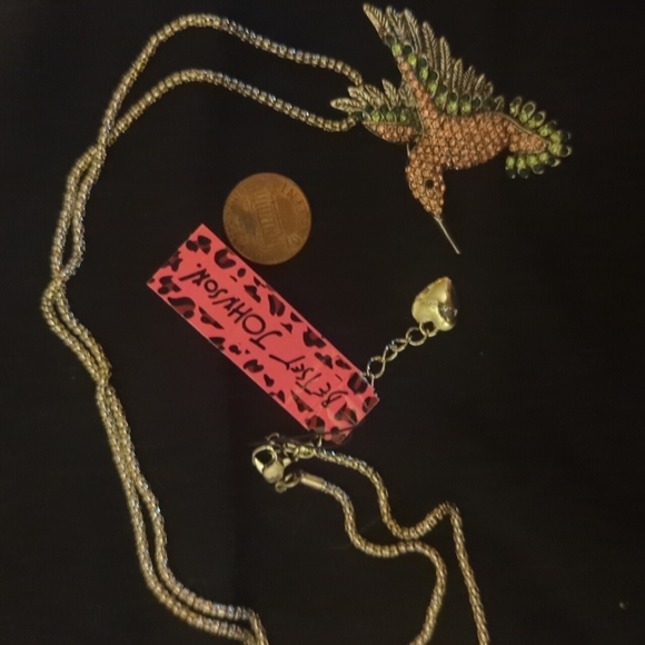 Betsey Johnson Jewelry - Betsey Hummingbird Necklace